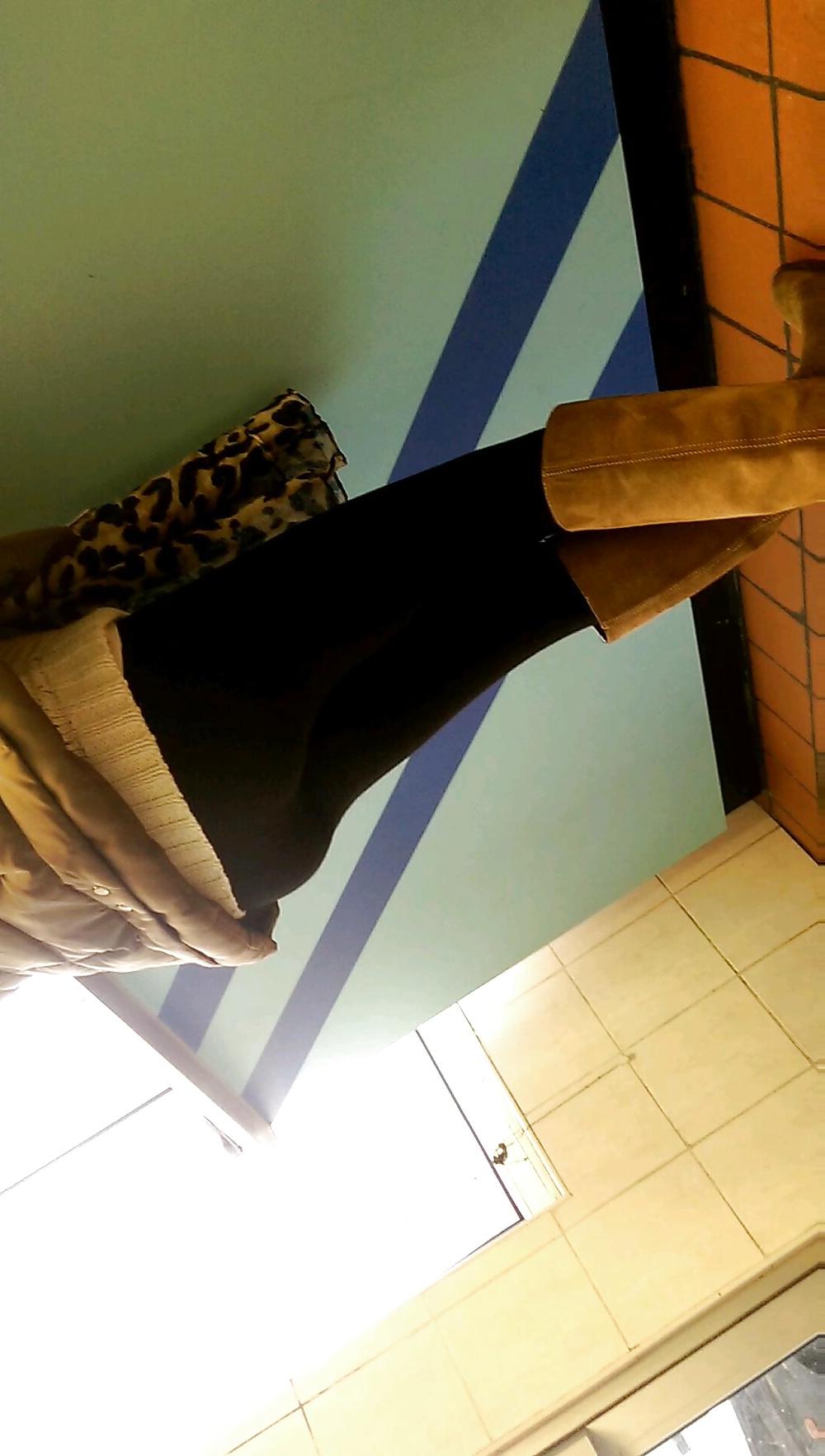 23P Hot Blonde Milf Yoga pants 