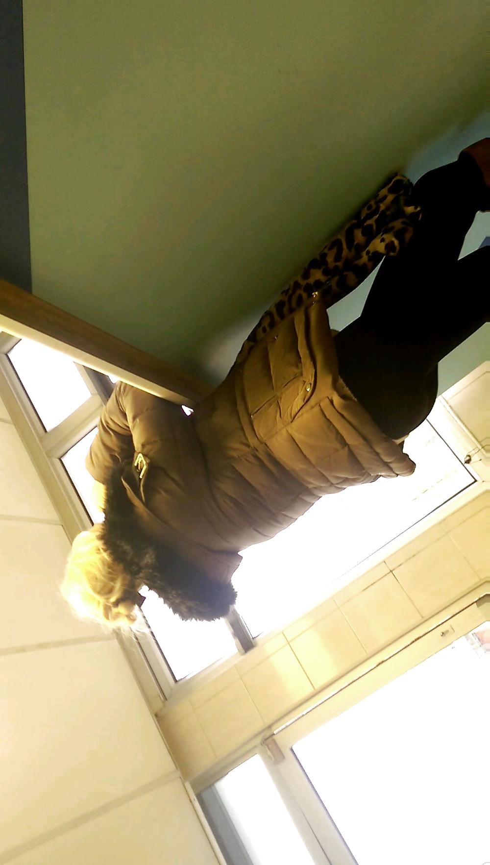 23P Hot Blonde Milf Yoga pants 