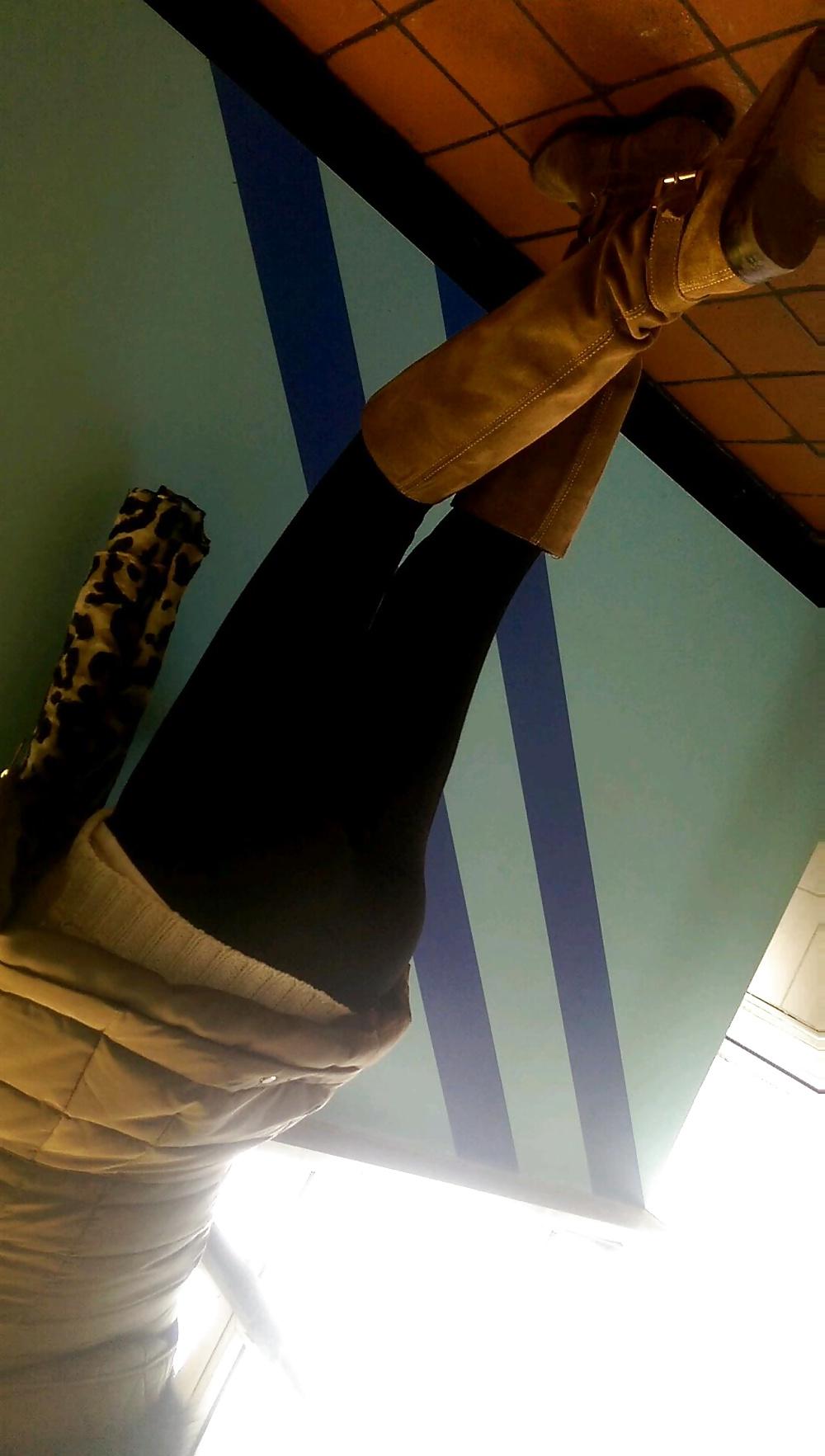 23P Hot Blonde Milf Yoga pants 