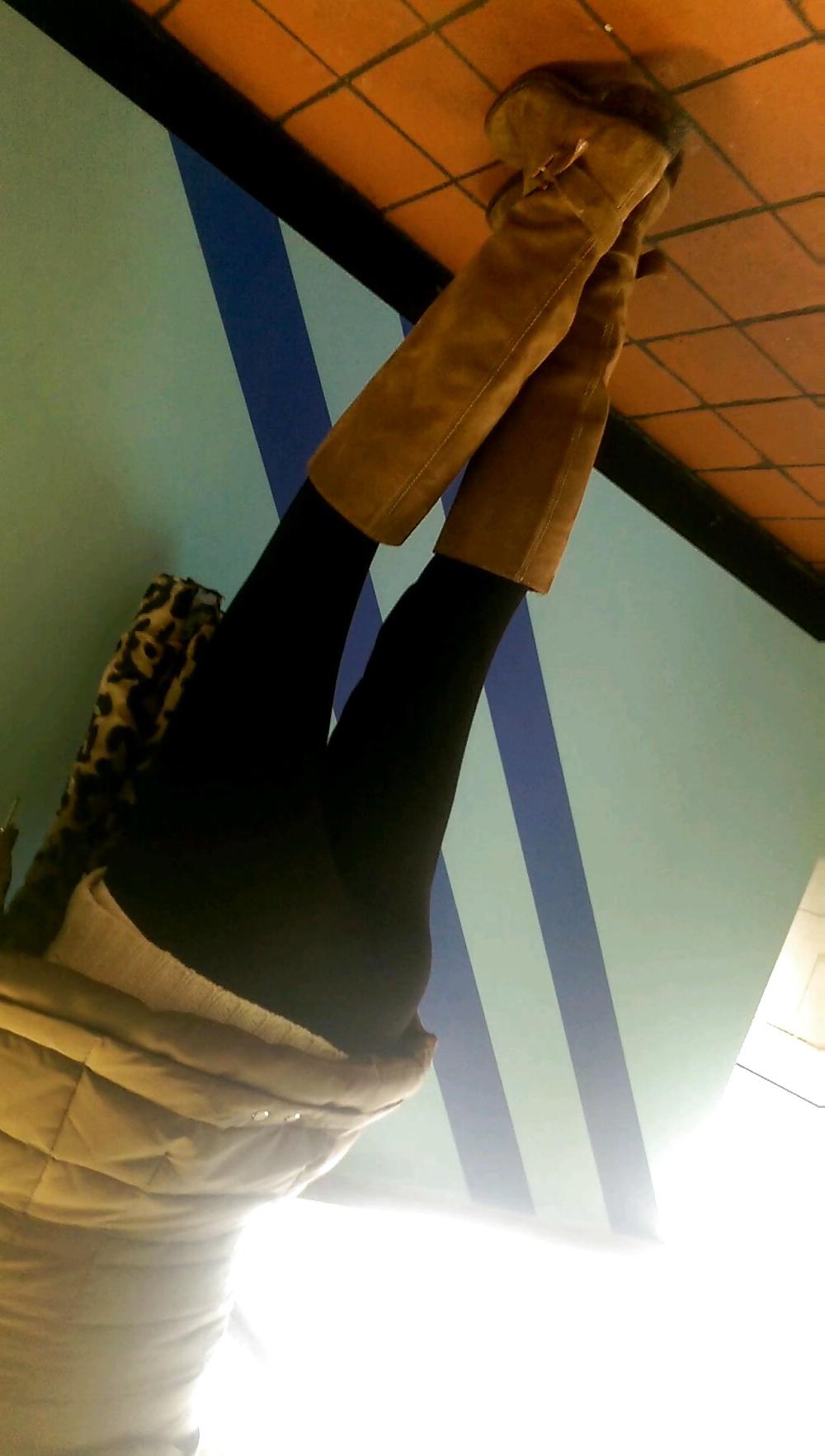 23P Hot Blonde Milf Yoga pants 
