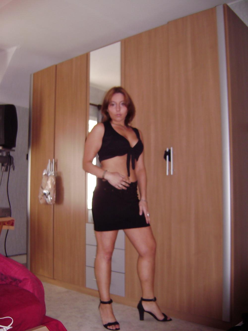 25P Belgian girl 1 of 2