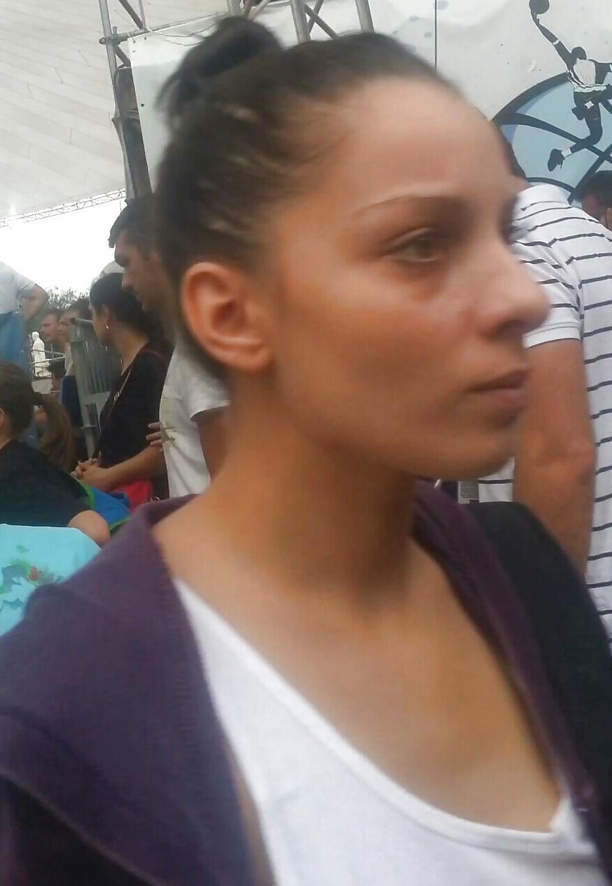 25P Spy sexy teens girls face romanian