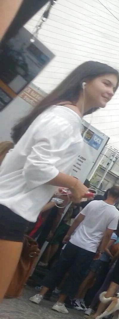 25P Spy sexy teens girls face romanian