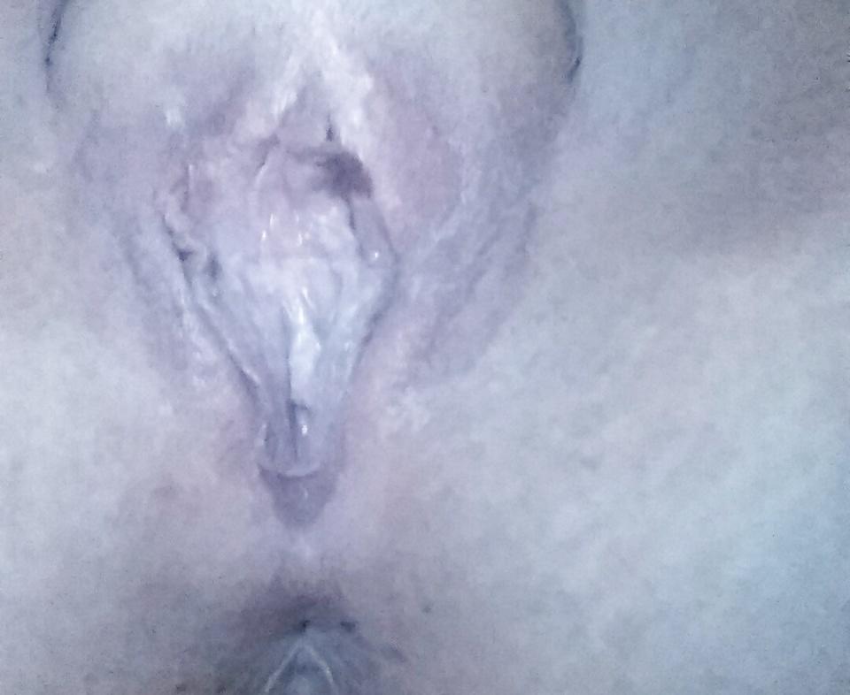 25P Shy girl showing off