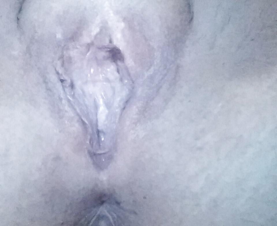 25P Shy girl showing off