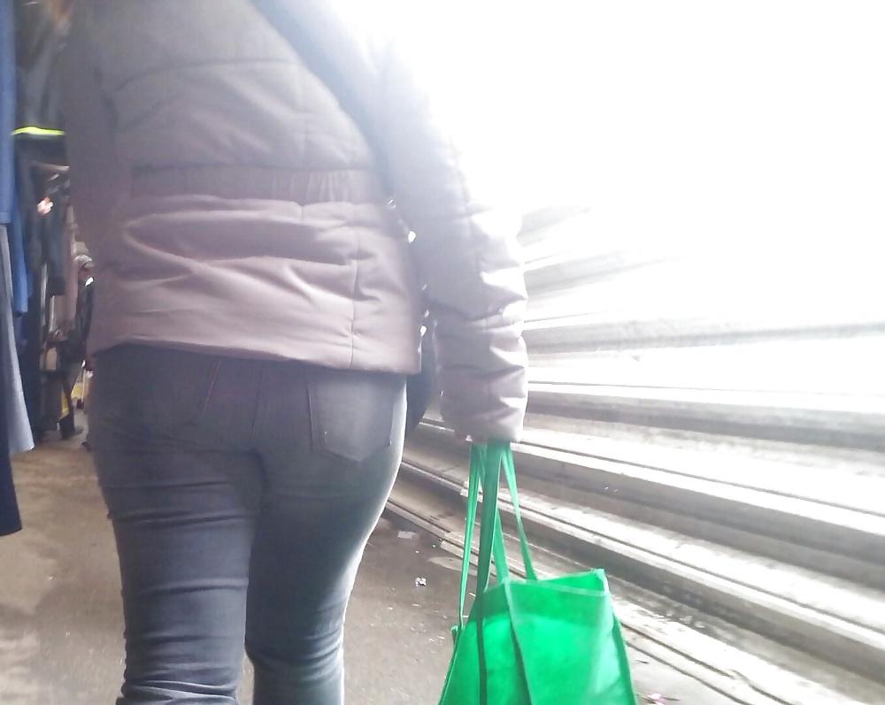 25P Spy teens and mature sexy jeans ass romanian