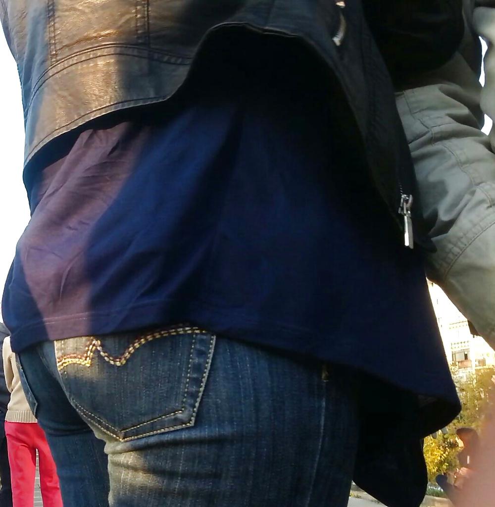 25P Spy teens and mature sexy jeans ass romanian