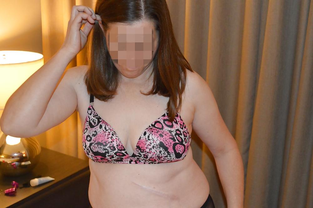 9P Sexy Mormon MILF hotel fun