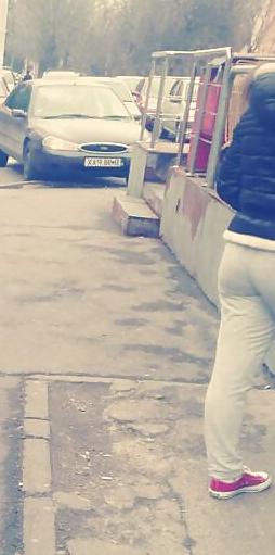 25P Spy sexy sweatpants ass girls romanian