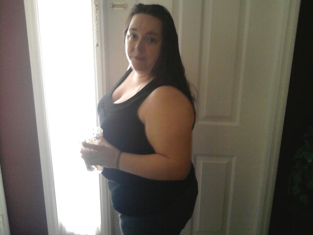25P Comment if u would or want to fuck my chubby girl??