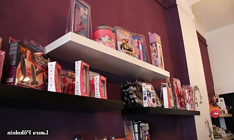 18P Nuestra tienda - Our shop
