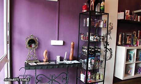 18P Nuestra tienda - Our shop