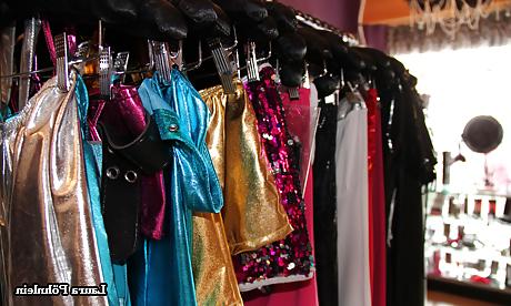 18P Nuestra tienda - Our shop