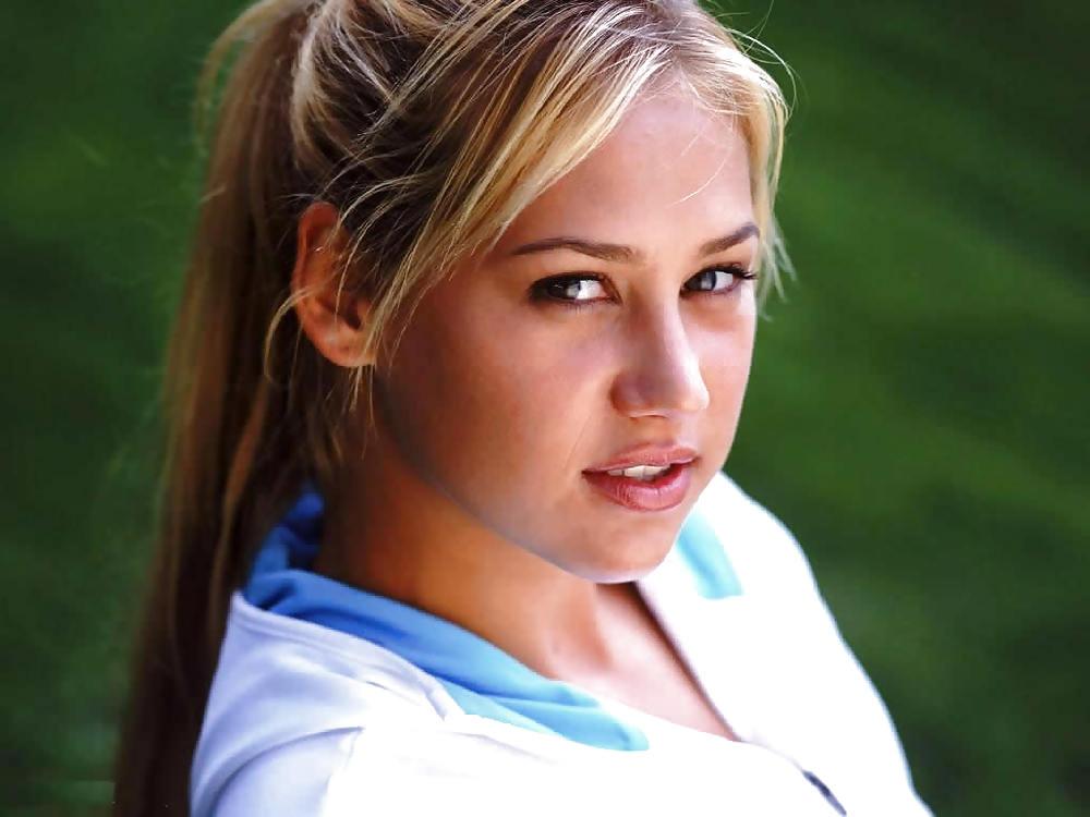 25P Most Perfect Women Alive ??? Anna Kournikova !!! (COMMENTS)