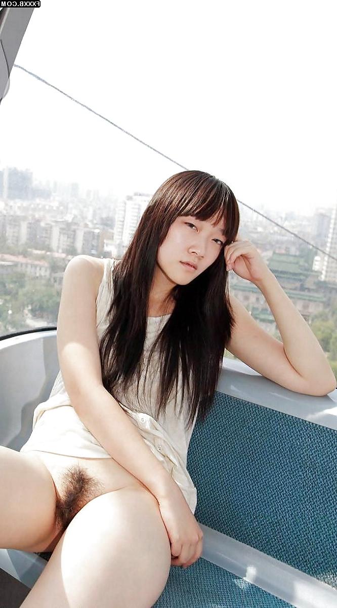 25P Cable Car Girl