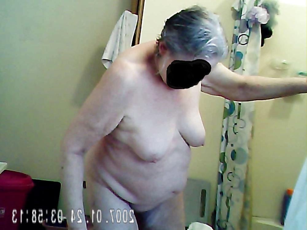 8P Granny in shower