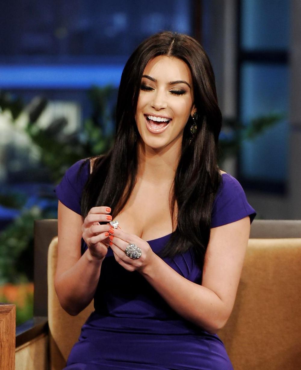 25P Kim Kardashian The Tonight Show with Jay Leno