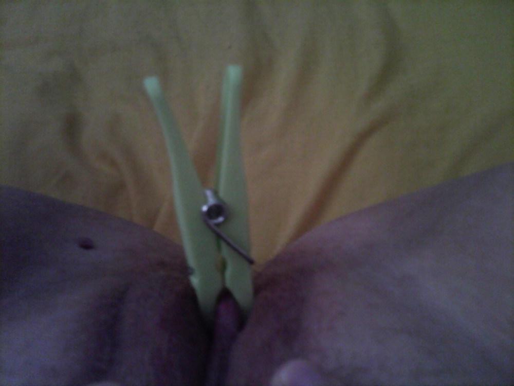 4P Because it's easier to snap than a shot of both tits... 