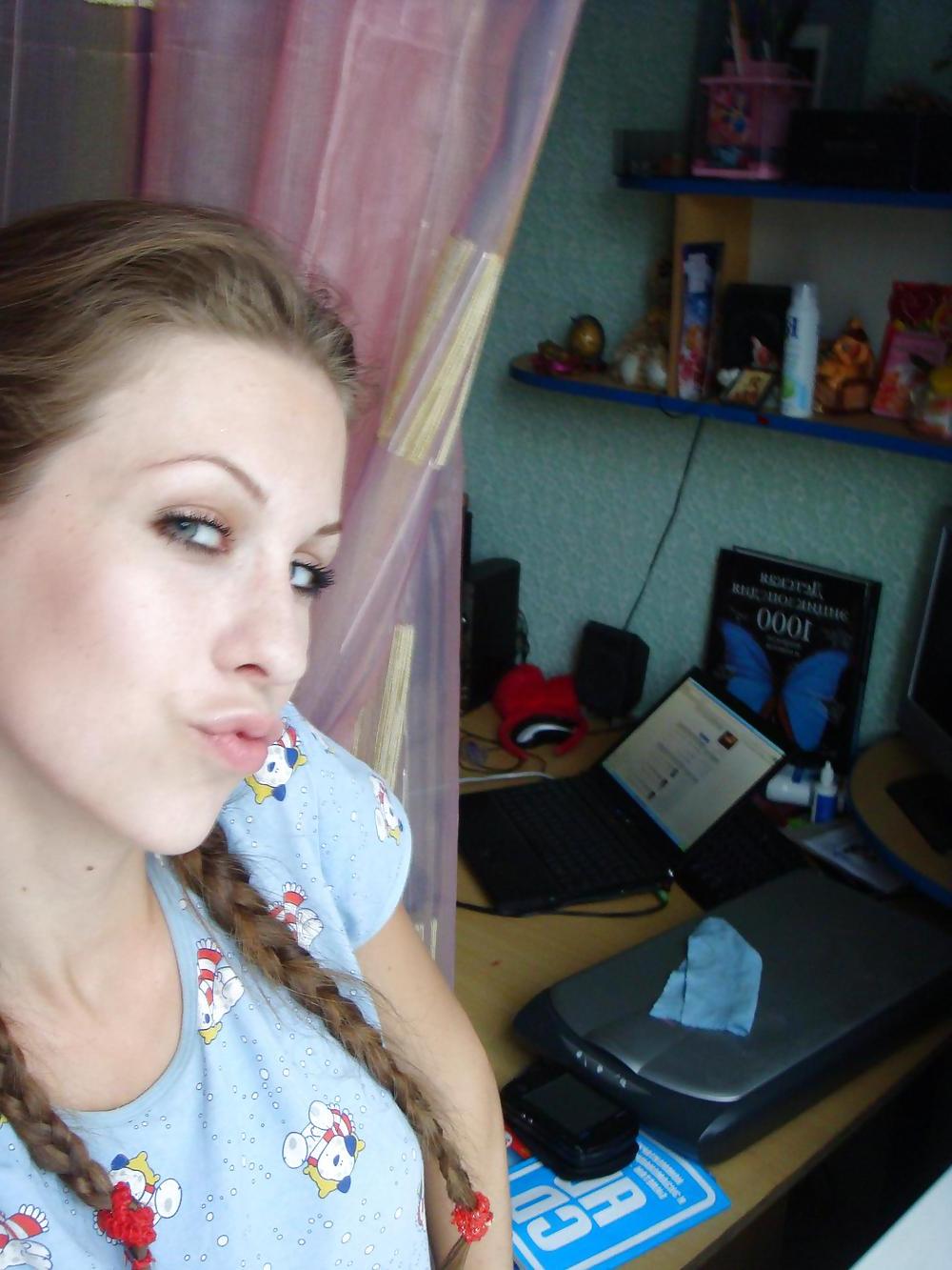 25P Top amateur pics homemade teen sexy 11