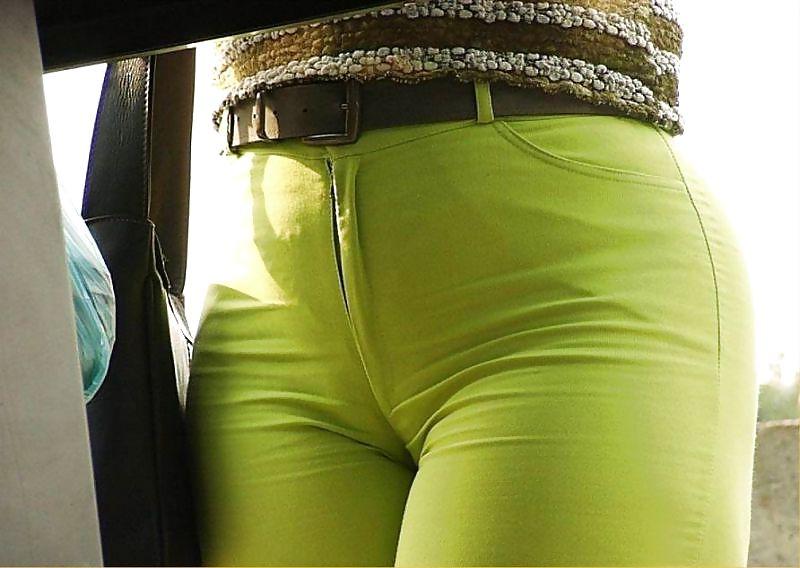25P Cameltoe #4