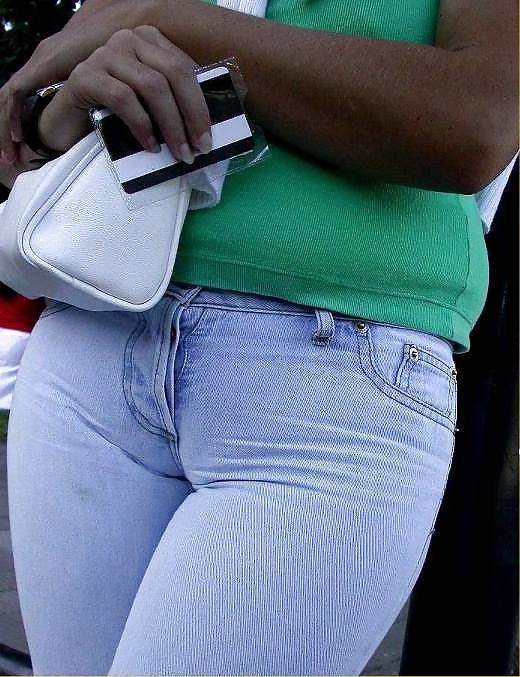 25P Cameltoe #4