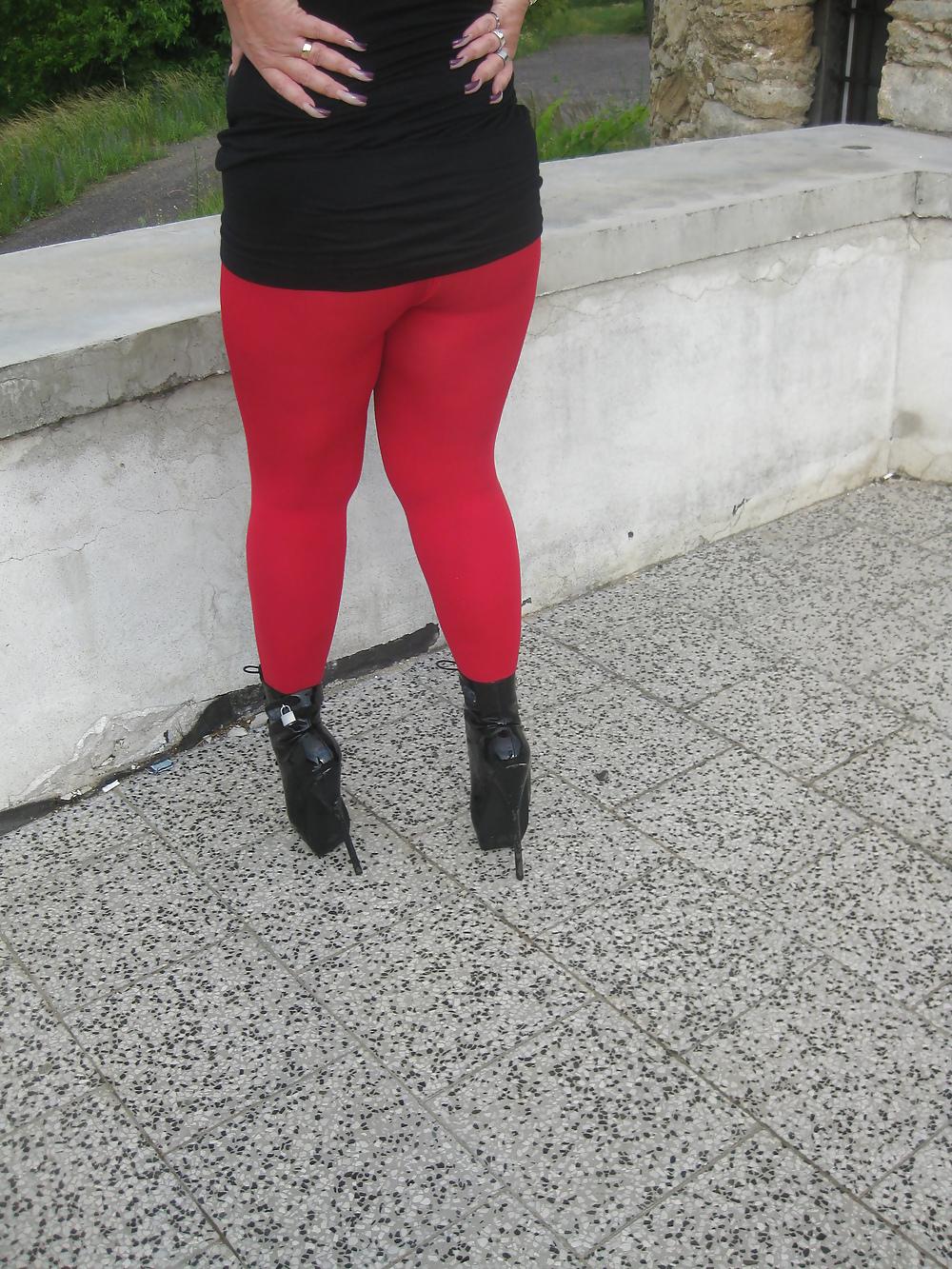 10P Gina White Austrian Pornbabe love my Ballets Boots