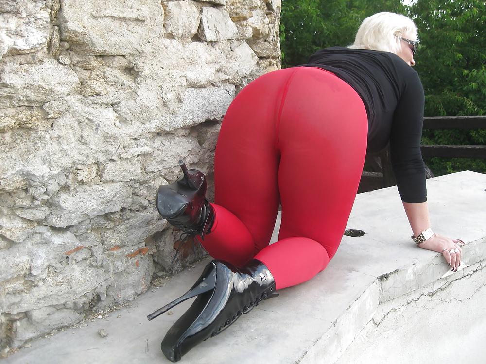 10P Gina White Austrian Pornbabe love my Ballets Boots