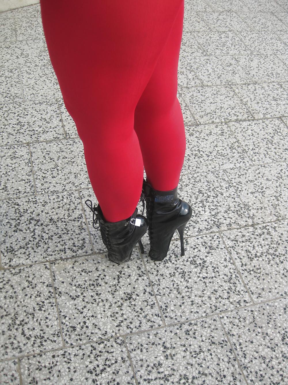 10P Gina White Austrian Pornbabe love my Ballets Boots