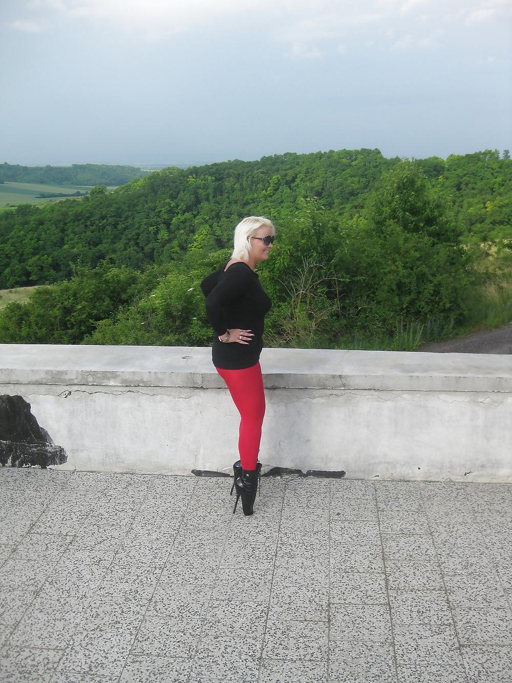 10P Gina White Austrian Pornbabe love my Ballets Boots