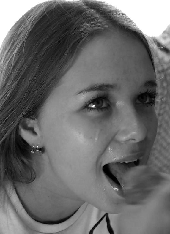 25P Erotic photography 18, the blowjob files