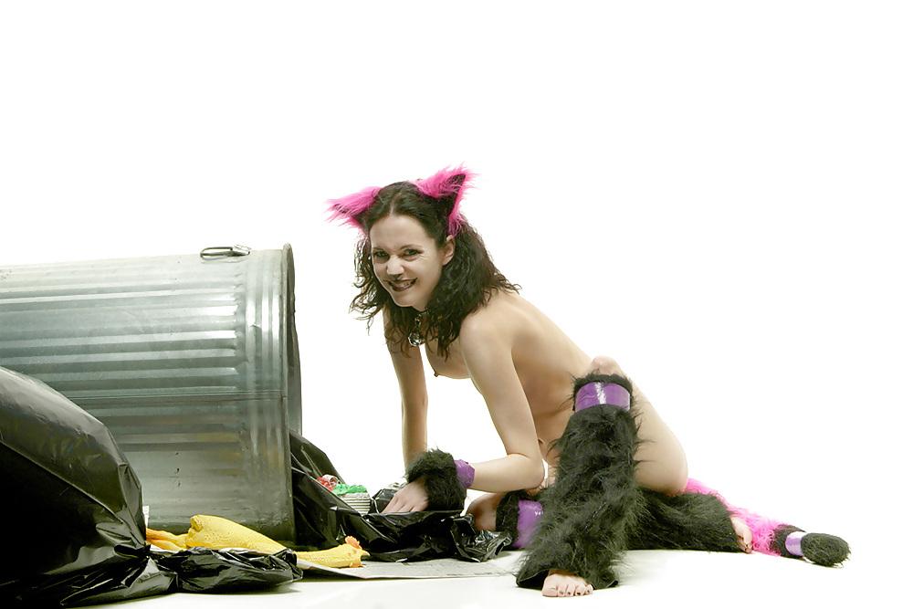 25P Cat Girls