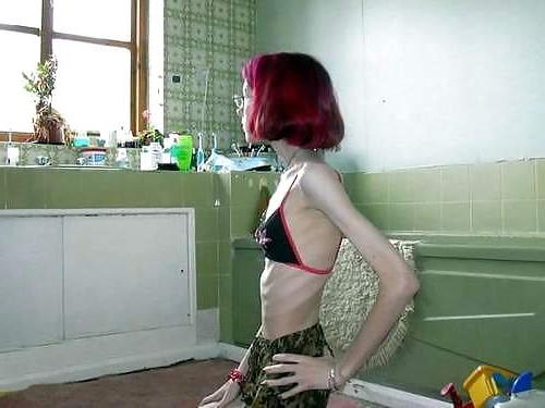 22P Skinny Girls