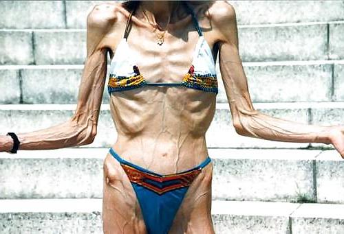 22P Skinny Girls