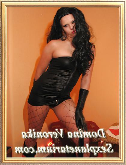 24P Domina Veronika
