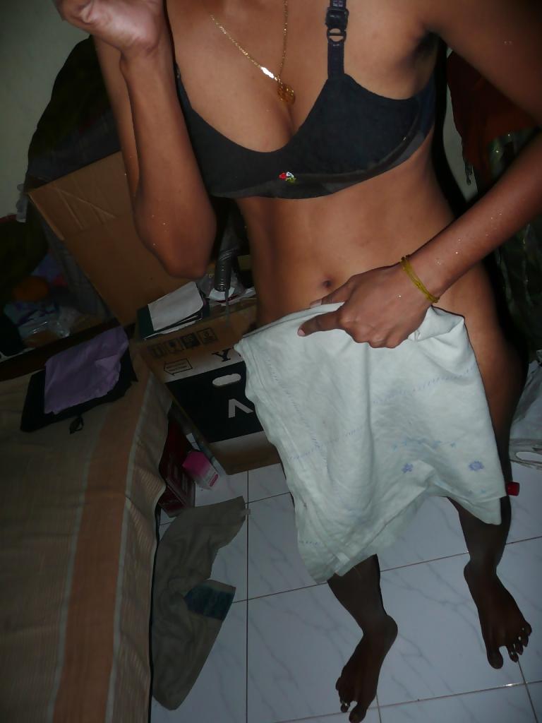 25P Indian housewife 2