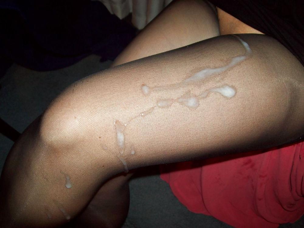 7P MY LEGS AND CUMSHOTS OVER THEM