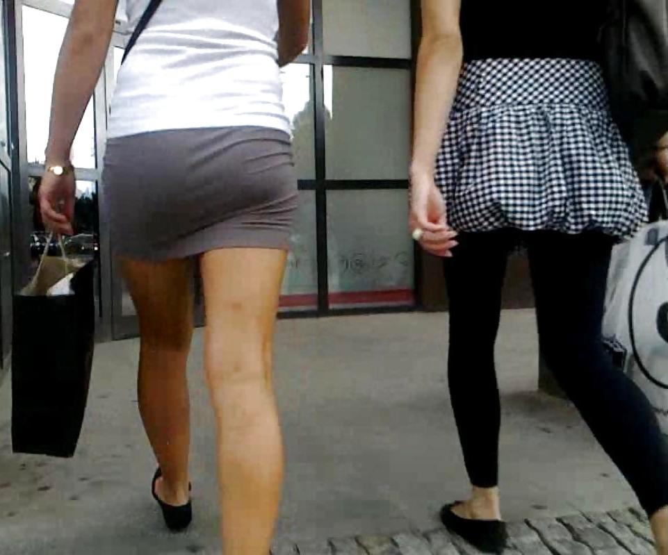 25P Lovely mini skirt