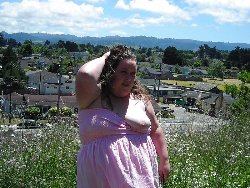 20P Neighbors BBW housewife outdoors