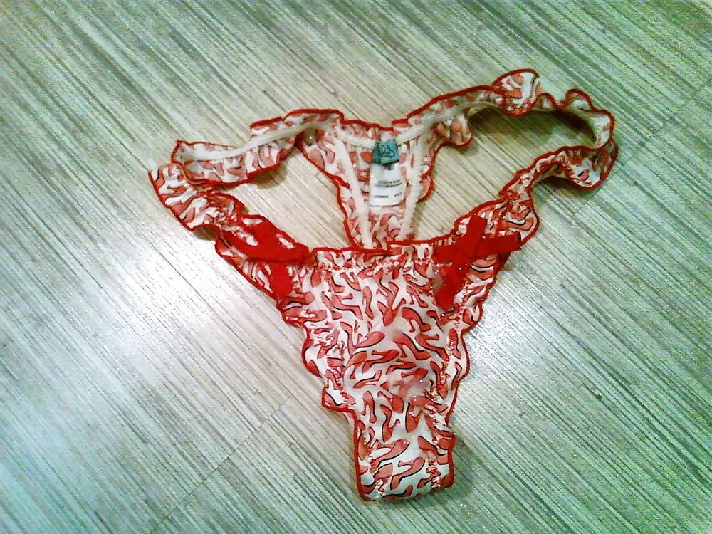 15P NEW cumshots on panties&pantyhose!