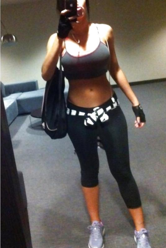 25P Very tight pants 8