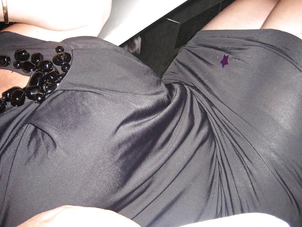 17P Michelle - Up skirt & Camel toes