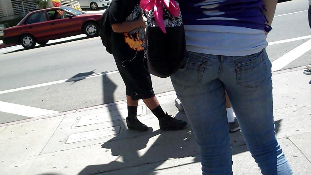 25P Nice ass & butts on parade 