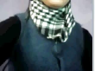 17P Arab bitches on msn cam