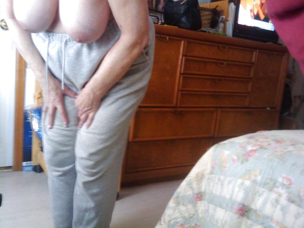 8P In her 70s First posted wife  pic plz coment