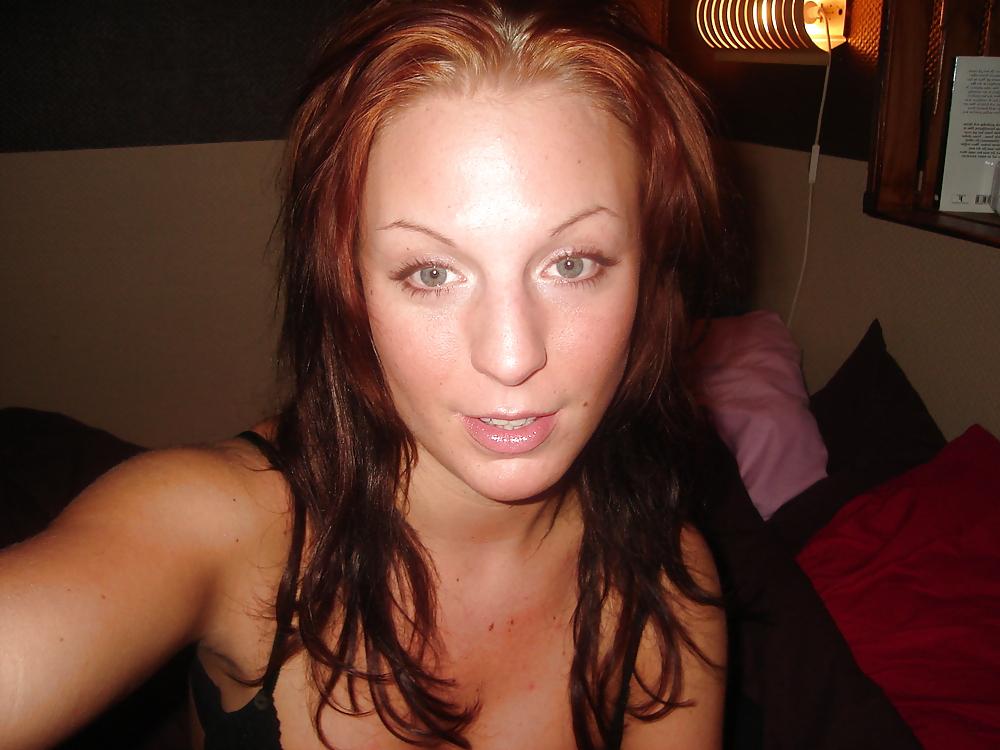 13P Beautyful Girl Show Tits