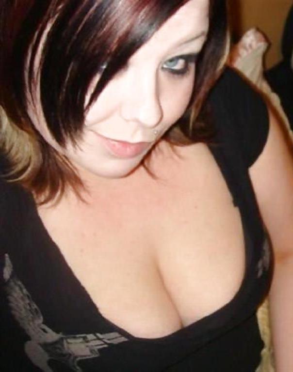 25P Cum over these pix of my hot friends