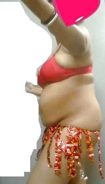 10P Indian housewife exposeing for comments