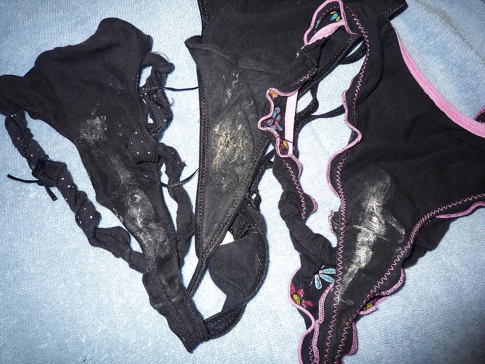 8P Some good web pix of panties I like