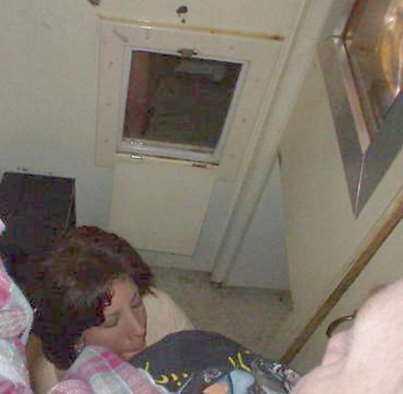25P PORNO SHOP MOMS #1