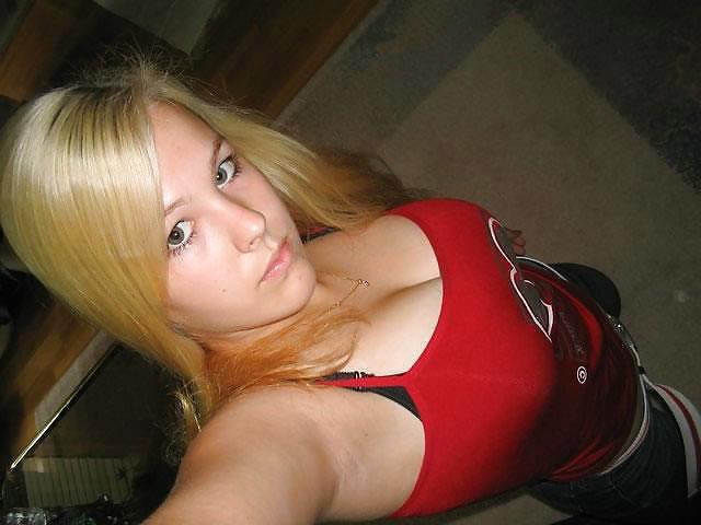15P Top amateur pics homemade teens sexy 36